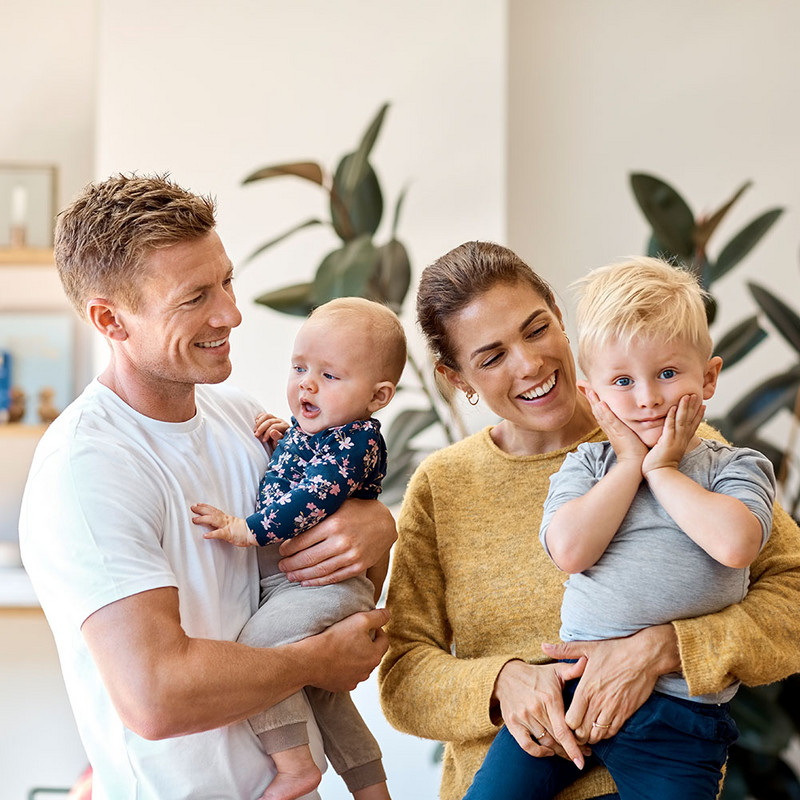 Clean air in your own four walls is just as important for the family as mutual affection and attention. Unpolluted air gives us the space to recharge our batteries, relax and spend carefree time with our loved ones. The AirgoClean® 350 E removes 99.97 % of airborne pathogens such as viruses and bacteria, disease-causing fine dust particles, mites, mould spores, pollen or allergens from your environment.