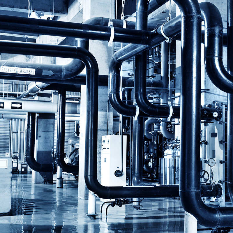 Flexible possibilities of use and adjustable, pressure-tolerant recirculation are combined with higher energy efficiency and lower drying stages as well as the advanced Duoventic air volume regulation. Used with components from the wide range of available system accessories, the TTR 500 D desiccant dehumidifier is therefore a universal dryer for most diverse drying applications in industry, logistics, supplies and building sector.